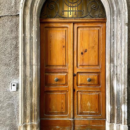 Palazzo De Michele Bed & Breakfast Raiano Exterior photo